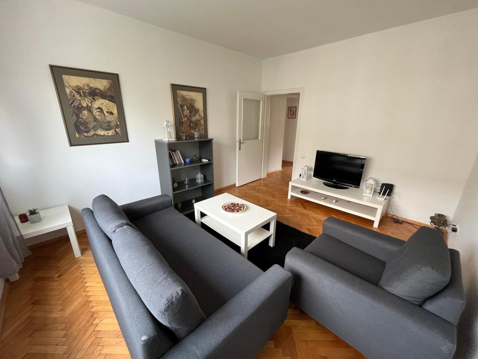 Central M - 5 Apartments 스코페 외부 사진