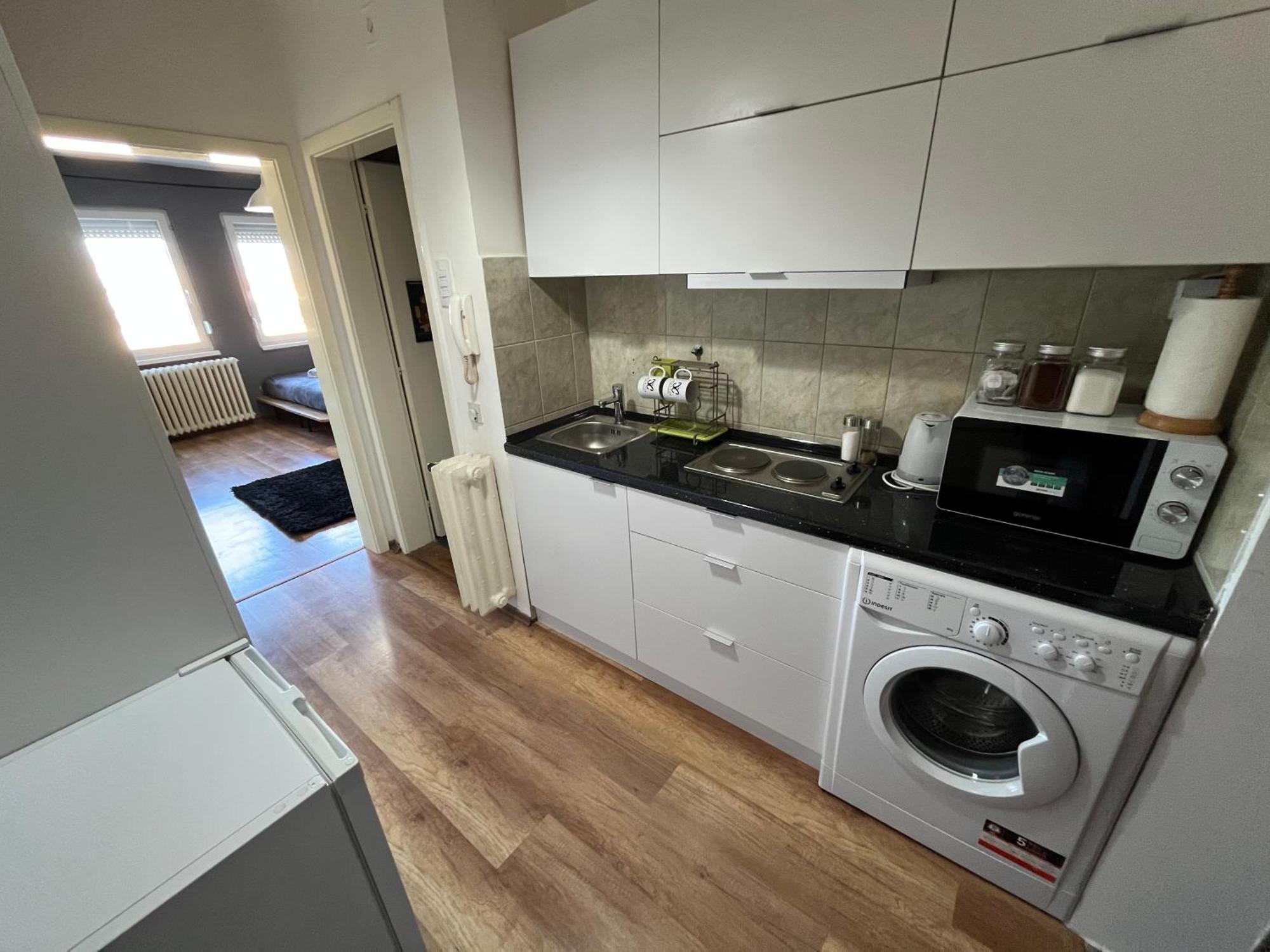 Central M - 5 Apartments 스코페 외부 사진