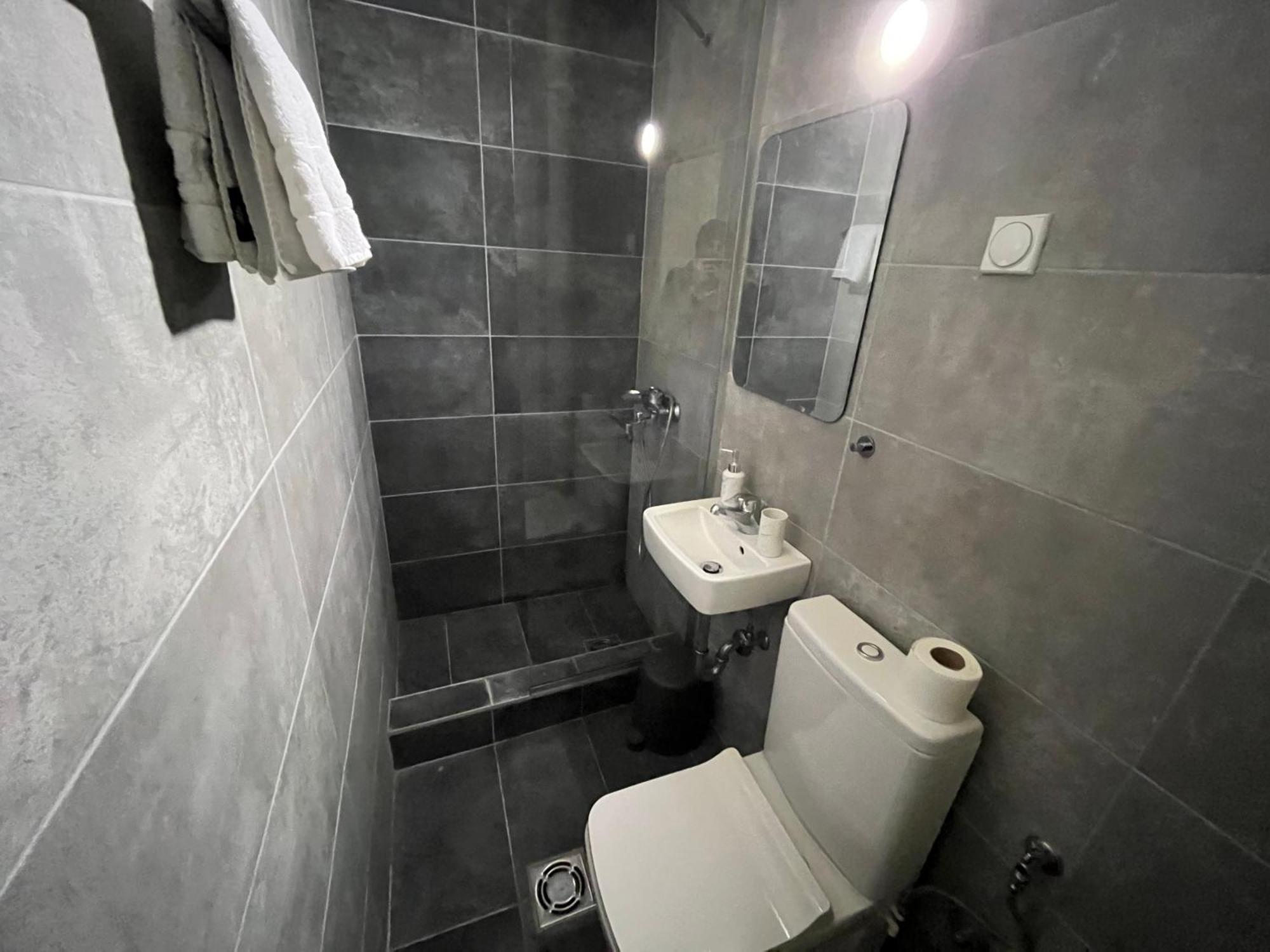Central M - 5 Apartments 스코페 외부 사진